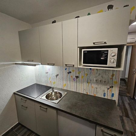Chill Out Beach Apartments Трогир Екстериор снимка