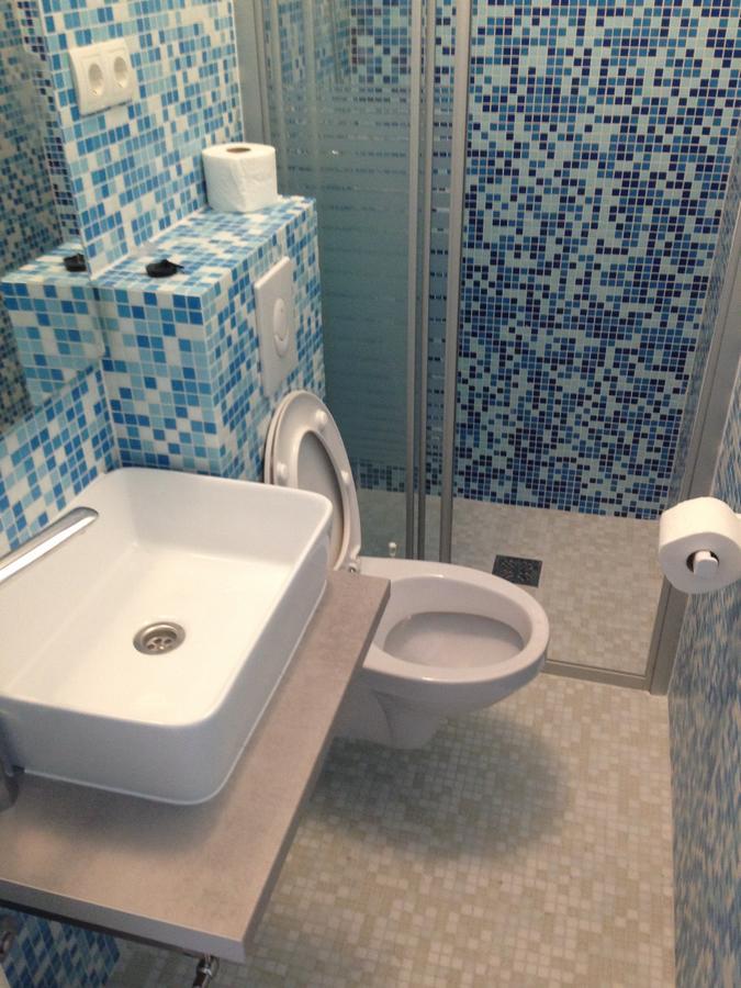 Chill Out Beach Apartments Трогир Екстериор снимка