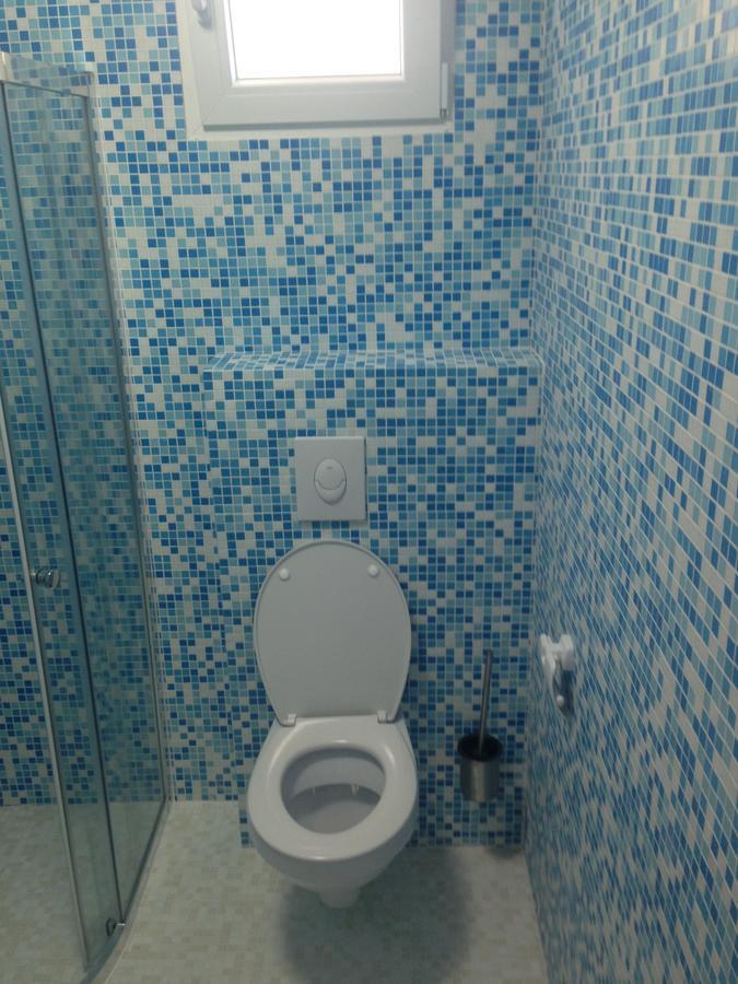 Chill Out Beach Apartments Трогир Екстериор снимка